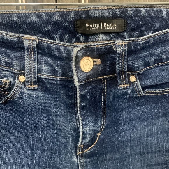White House Black Market Dark Blue Stretch Denim Capri Crop Jean Pant Woman's 00 - Picture 3 of 9